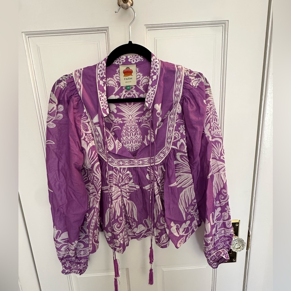FARM Rio Lavender and White Patterned Blouse size XS